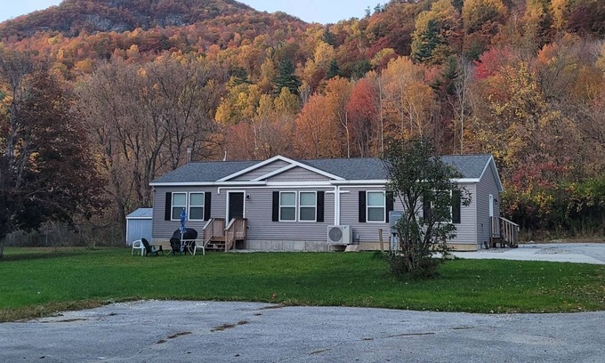 Waterbury Casa | Full house 3 bedrooms
