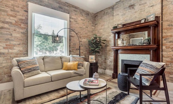 Downtown Salt Lake City Apartamento | ✔ Full Kitch ✔ WiFi rápido ✔ Patio delantero ✔ Para la familia