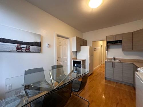 Verdun Casa | FULL KITCHEN 10MIN DTOWN Room B