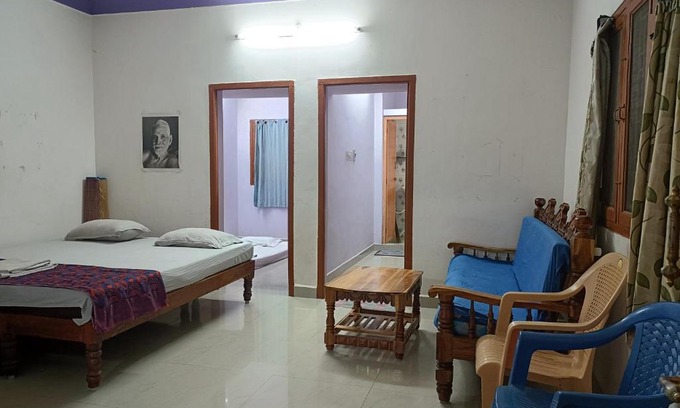 Tiruvannamalai Casa | Full Moon House Tiruvannamalai