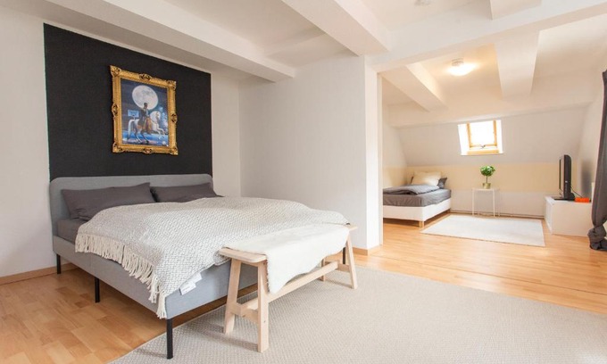 Altstadt Apartamento | FullHouse - Halle - KU15 Apartments