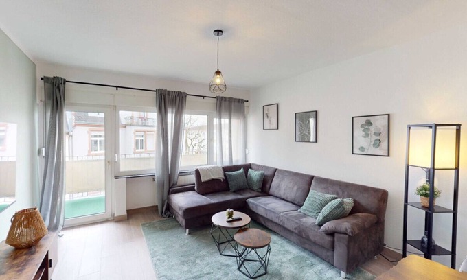 Niederrad Apartamento | Fully Equipped Apartment for remote Workers.