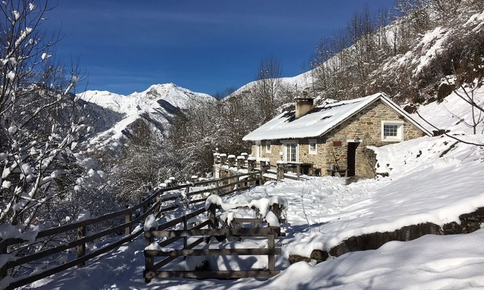 Eaux-Bonnes Chalet De Esquí | Chalet vista carácter masivo de Lujo, orientación sur - cerca de la estación de esquí de Gourette
