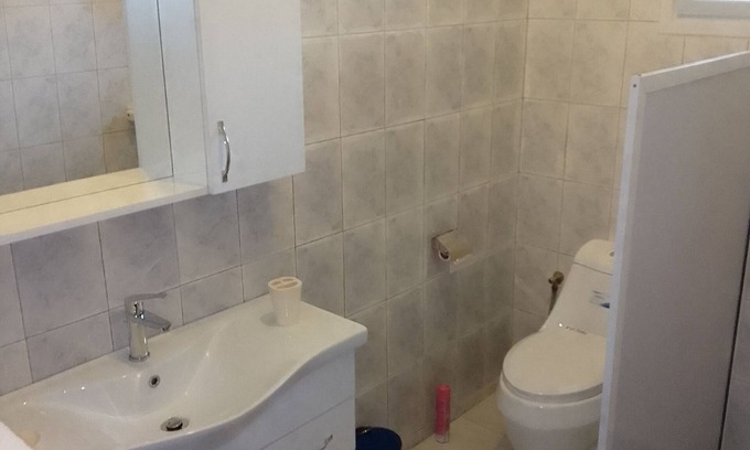 Nianing Apartamento | Fully equipped ground floor villa 400 metres from the beach