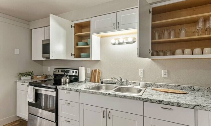 Ferron Casa | Fully Fenced Backyard, Close to Trails & Sites!