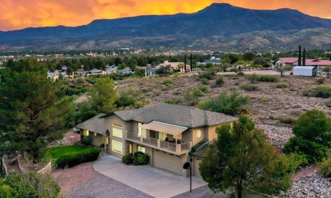 Clarkdale Casa | Fully-Furnished 1 Bedroom/Bathroom in Home-Relax with Panoramic Views!