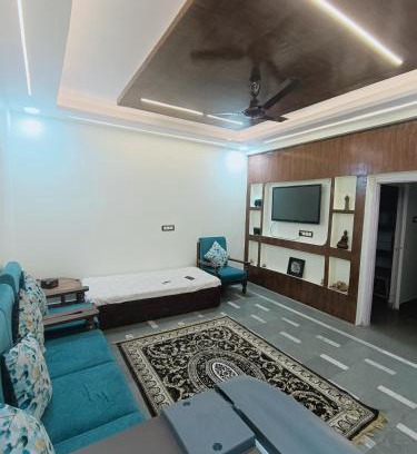 Bhopal Apartamento | Fully furnished 1 BHK Apartment near Lake