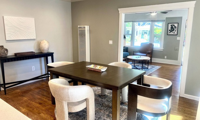 Downtown North Cabaña | Fully Furnished Cottage, Walking Distance To Down Town Palo Alto