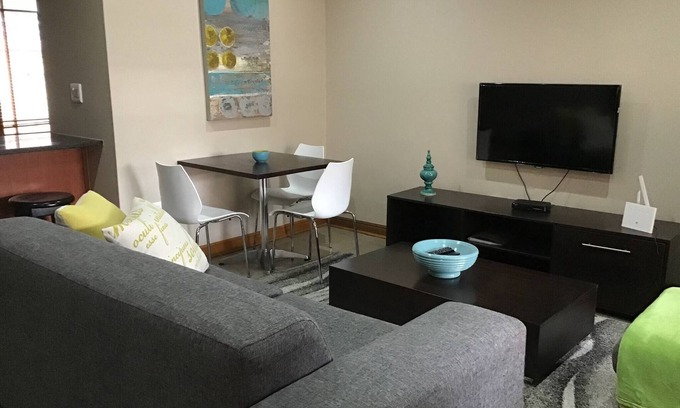 Bloemfontein Casa | Fully Furnished Monthly Stay in Pentagon Park