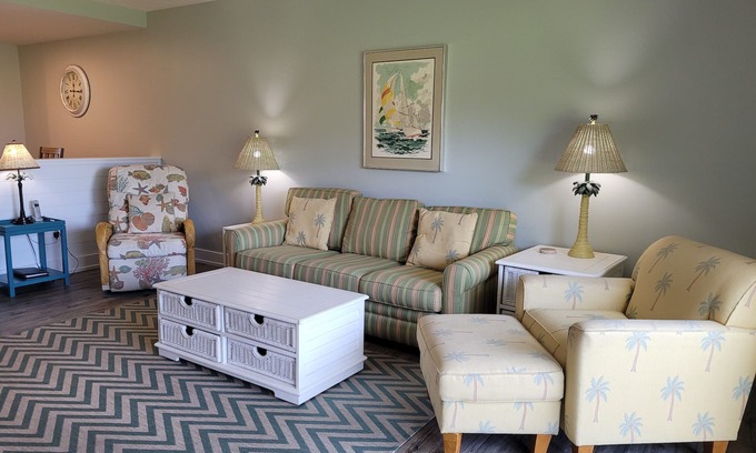 Crescent Beach Condominio | Piso con vista al mar totalmente amueblado con plataforma de vista X1 en Summerhouse 231