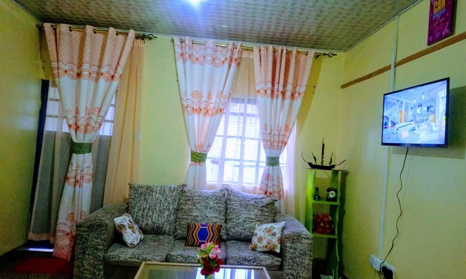Nairobi Casa | Bungalow de un dormitorio totalmente amueblado en Thome, Garden Estate cerca del hotel Windsor