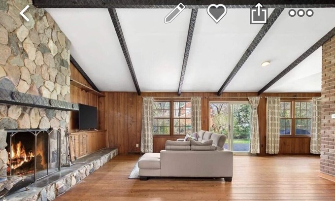 Lathrup Village Casa | Fully Furnished Home Sweet Home for Traveling Nurses!