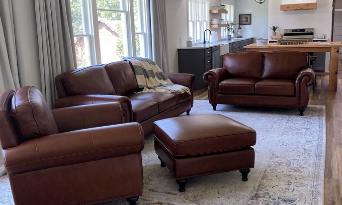 Grangeville Casa | Fully remodeled 1920’s Family size Whole house, 4 bedroom 2.5 bath, 2000 sq ft
