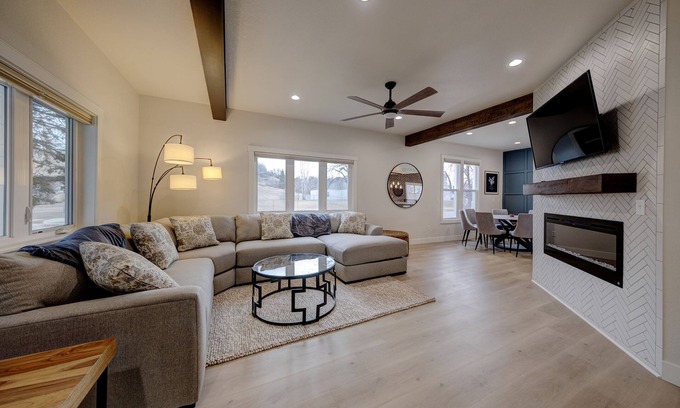 Sheridan Casa | Fully remodeled corner home, 3 blocks from Main Street and across from the park.