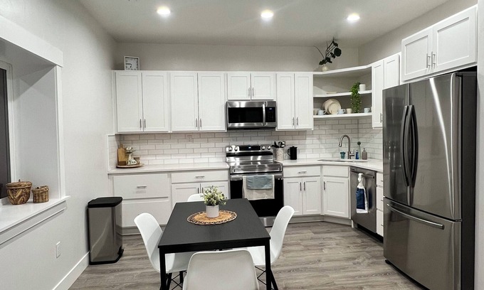 Midvale Casa | Fully remodeled house for 6 guests in the heart of Midvale