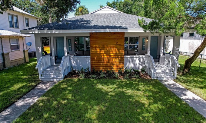 Historic District Casa | Fully renovated home walking distance to Canal St.