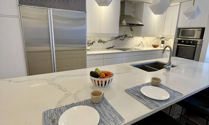 Verdun Casa | Fully renovated modern family home. 1 min walk to waterfront!