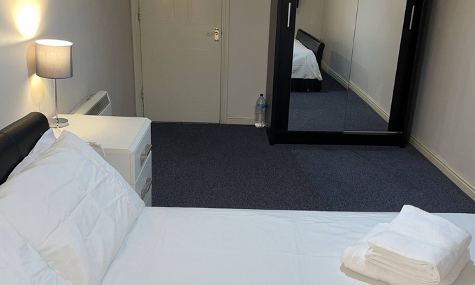 Thamesmead East Apartamento | Fully service one bedroom Apartment