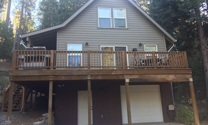 Mi-Wuk Village Cabina | ¡NUEVO LISTADO! The Knotty Pine Cabin 1 hora a Yosemite - 20 minutos a Pinecrest.