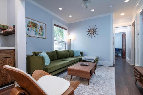 Oneonta Apartamento | Fully-stocked Kitchen, AC, WiFi, WD, Near Baseball and Downtown
