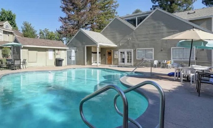Roseville Casa | Fun 3B/2.5B+Pool Escape—Lots of Attractions Nearby