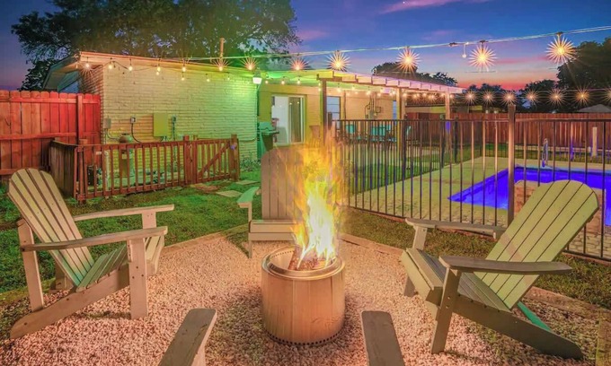 Shearer Hills - Ridgeview Casa | Fun 3bed/2Bath home with pool