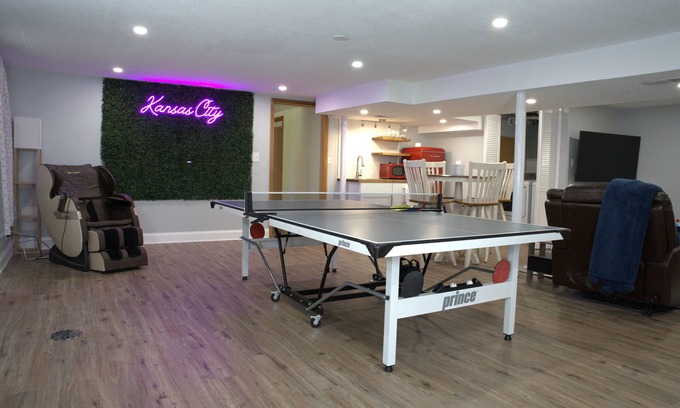 Pendleton Heights Casa | Fun Amenities at this Centrally Located KC Home!