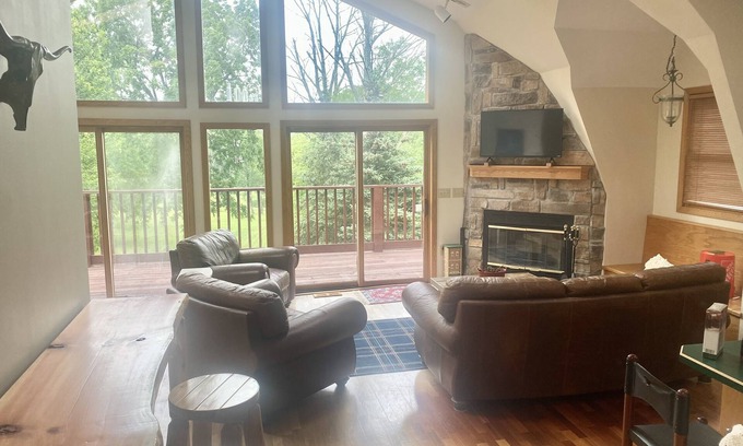 Clymer Casa | Fun and Peaceful