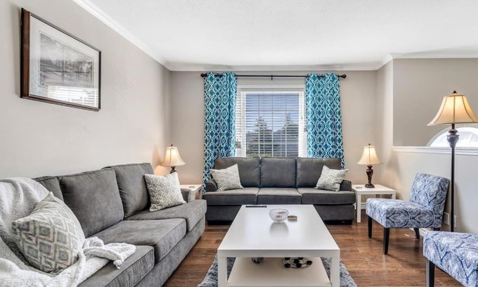 Trenton Apartamento | Fun & Cozy Retreat: Nature & Games