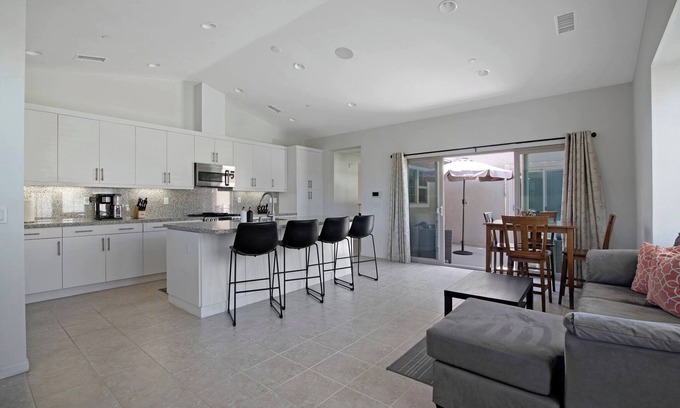 Ivey Ranch - Rancho Del Oro Casa | Fun In The Sun 2 Bed 2 Bath Home