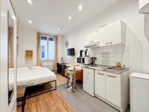 Quartier de la Folie-Mericourt Apartamento | Functional apartment, Belleville, Paris 11