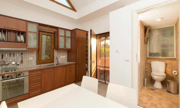 Ierissos Casa | Functional house by the sea at Ierissos