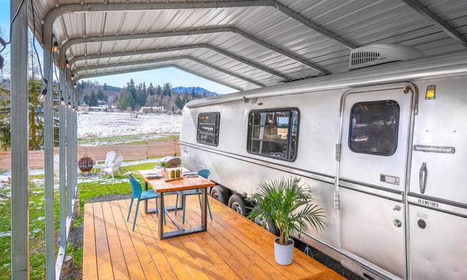 Sequim Casa | Fungalow · The Fungalow: Vintage Trailer with Modern Comfort
