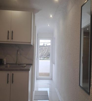 Agios Pavlos Apartamento | Funky, cute flat close t center