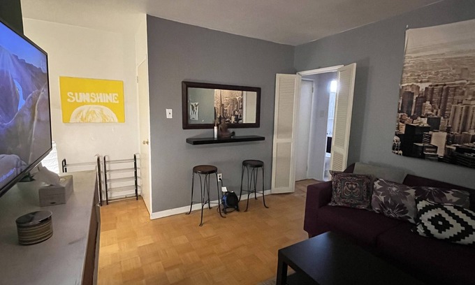 Parkdale Apartamento | Funky Liberty Village Apt - Mins to Downtown!