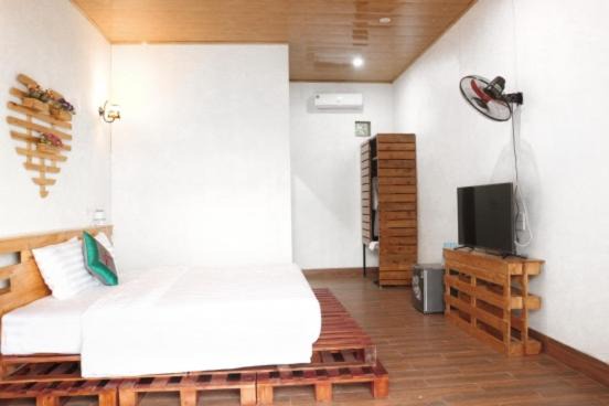 Luong Son Apartamento | Furano Garden - King Size Bed room