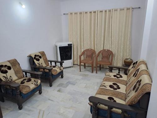 Bhopal Apartamento | Furnished Apartment for Rent