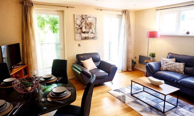 Cambridge Apartamento | Furnished apartment near Cambridge station with FREE Parking 133 Warren Close