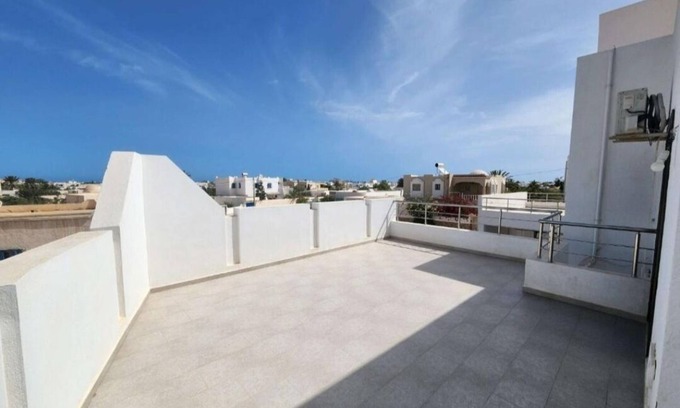 Fatou Apartamento | Furnished apartment near corniche Houmt Souk
