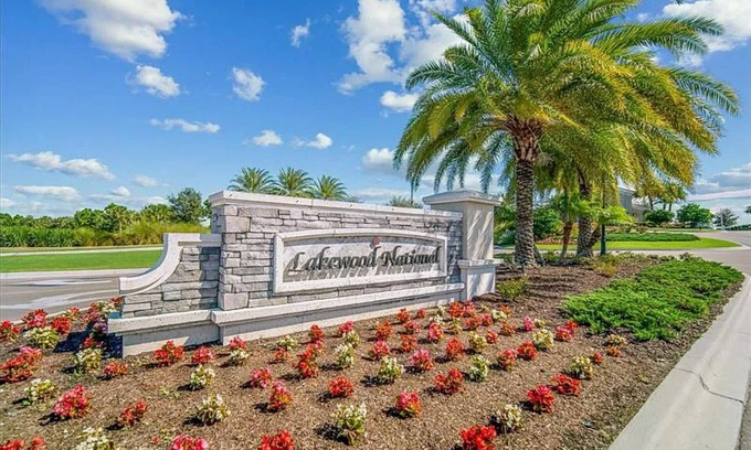 Braden River Casa | Furnished Bundled Golf Home in Lakewood National Golf Club @ Lakewood Ranch, FL