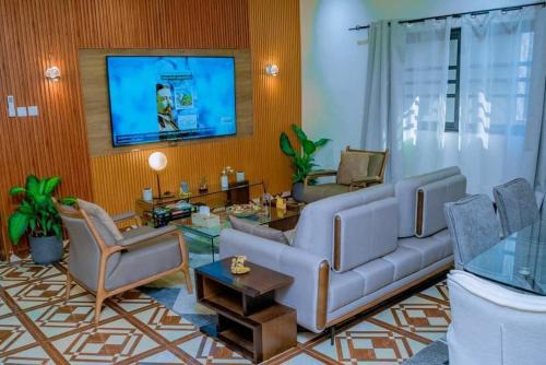 Brazzaville Apartamento | Furnished Downtown 2 Bedrooms