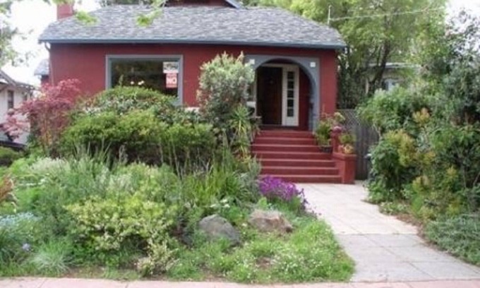 Berkeley Casa | Casa Familiar Amueblada, Verano 2019, Perro OK