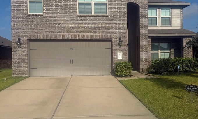 Katy Casa | Furnished Luxury4-Bedroom home in Katy, Tx