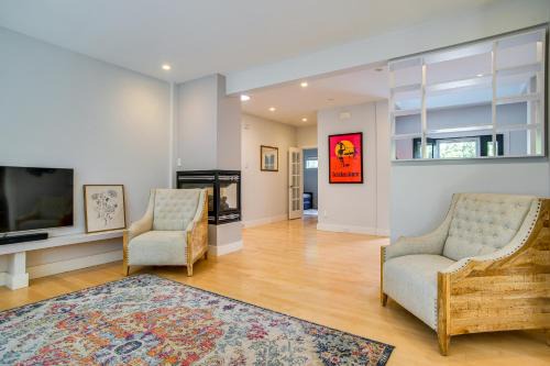 Centerville Casa | Furnished Patio Family-Friendly Cape Cod Home!