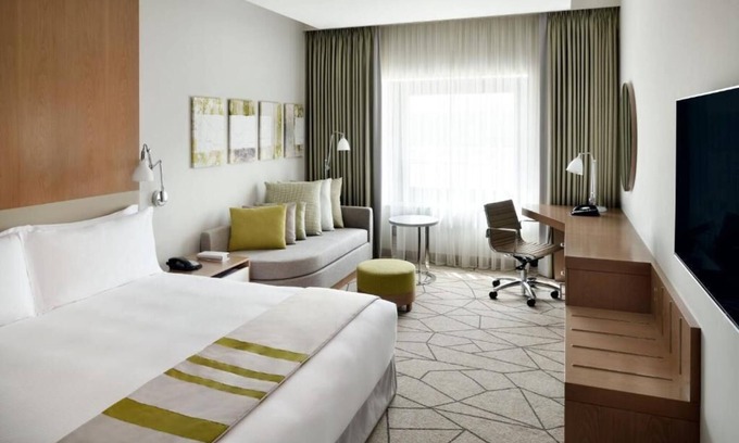 Dubai Festival City Apartamento | Furnished Standard Room Near Dubai Festival City