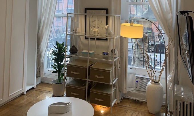 Clinton Hill Apartamento | Furnished Studio