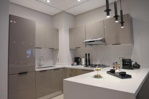 Nouaceur Apartamento | Furnished studio with pool