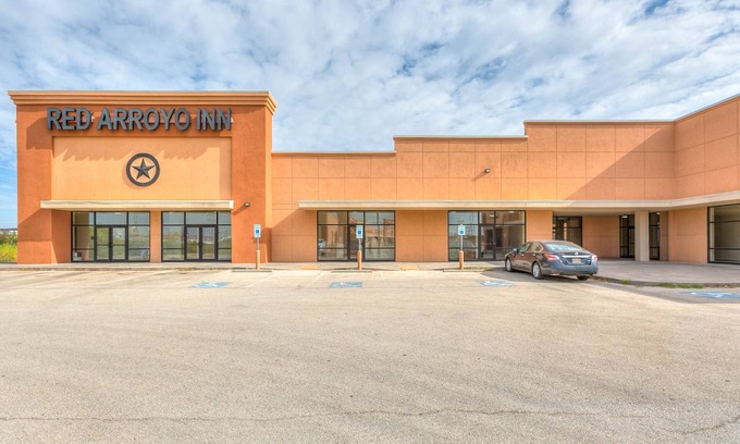 San Angelo Apartamento | Furnished/Unfurnished studios available!!