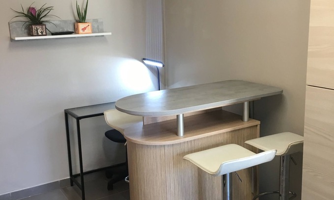 Surgeres Apartamento | ESTUDIO DE MUEBLES EN CIRUGIAS
