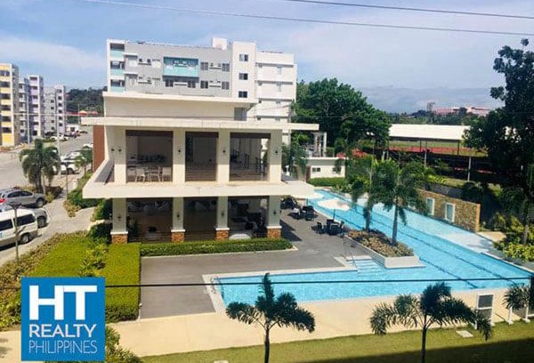 Davao Casa | futura homes 2 bedroom fully furnished ,free access, pool gym,free wifi 50mbps with Netflix